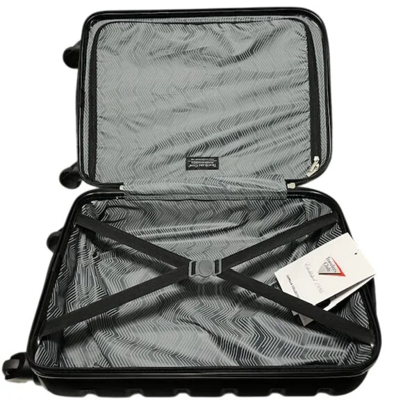 TRAVELERS CLUB Camilla Collection 20” Hardshell Expandable Carryon Suitcase NWT - Picture 11 of 16